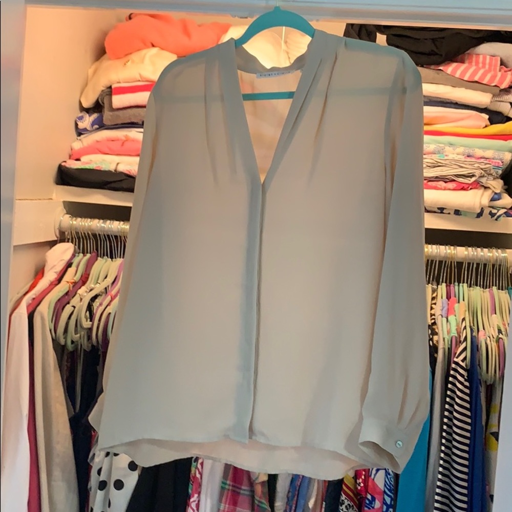 Violet & Claire blouse